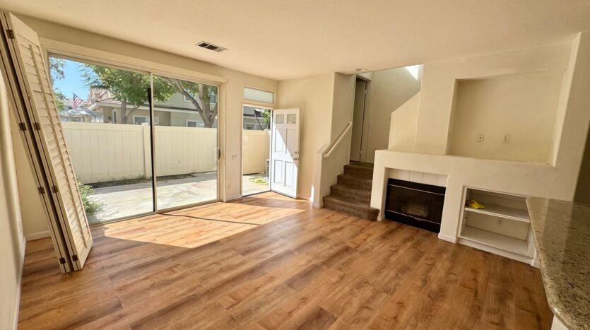 819 S. Yellowstone Way - Anaheim - California - 3 bed, 2.5 bath rental property