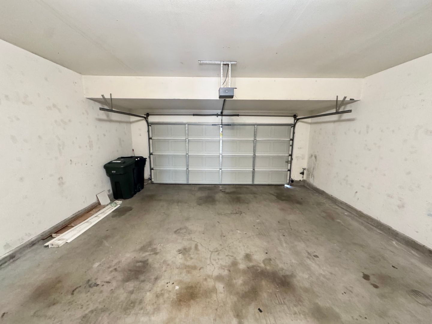 819 S. Yellowstone Way - Anaheim - California - 3 bed, 2.5 bath rental property
