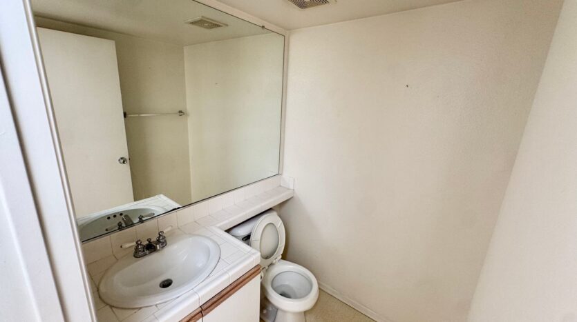 819 S. Yellowstone Way - Anaheim - California - 3 bed, 2.5 bath rental property