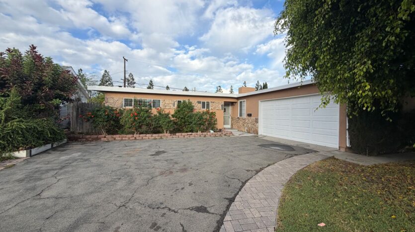 8353 Mulberry Ave. - Buena Park - California - 4 bed, 2 bath rental property