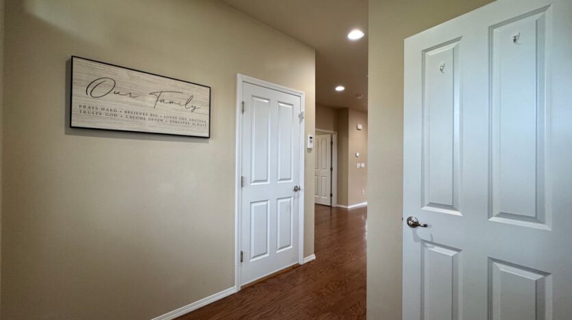 8407 72nd Pl. NE - Marysville - Washington - 5 bed, 3 bath rental property