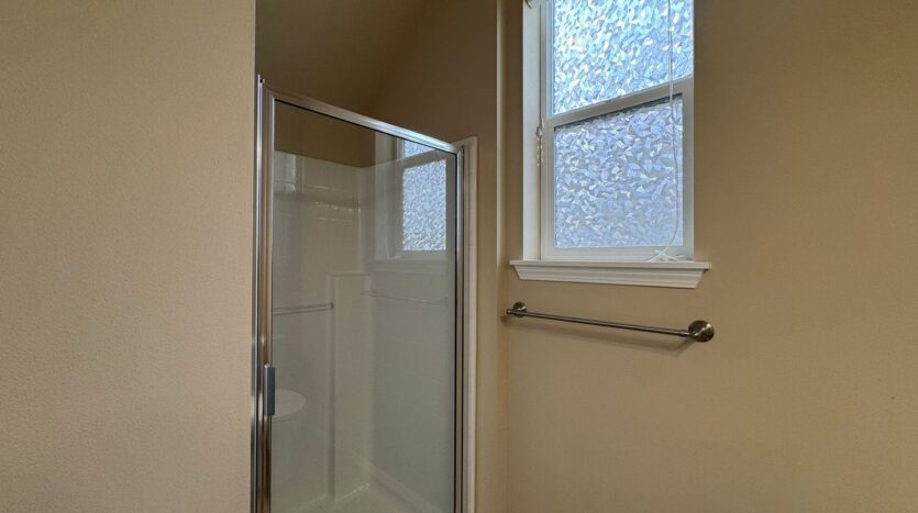 8407 72nd Pl. NE - Marysville - Washington - 5 bed, 3 bath rental property
