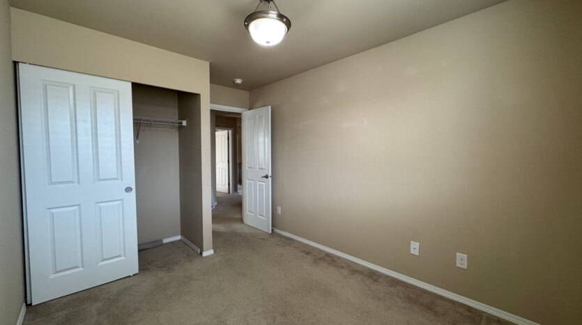 8407 72nd Pl. NE - Marysville - Washington - 5 bed, 3 bath rental property