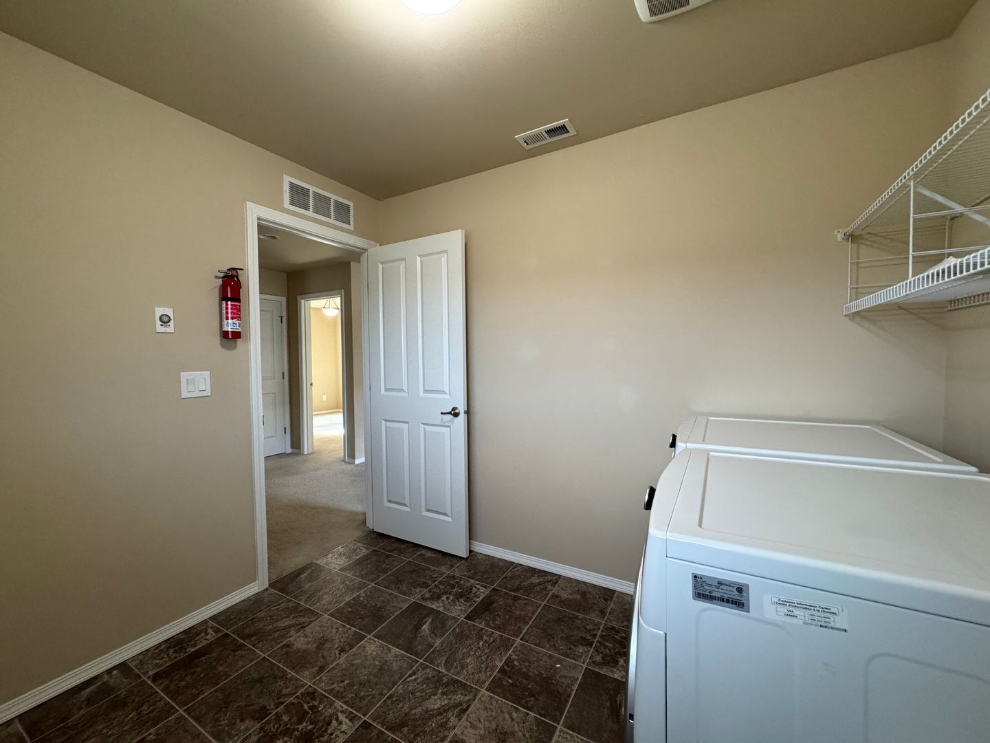 8407 72nd Pl. NE - Marysville - Washington - 5 bed, 3 bath rental property