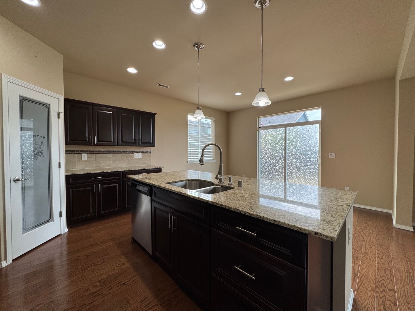 8407 72nd Pl. NE - Marysville - Washington - 5 bed, 3 bath rental property