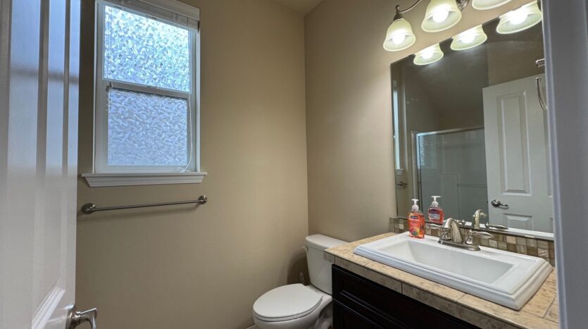 8407 72nd Pl. NE - Marysville - Washington - 5 bed, 3 bath rental property
