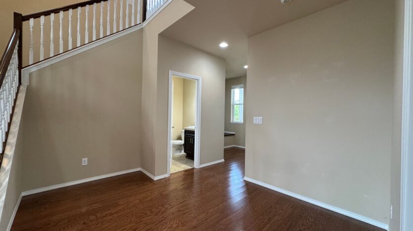 8407 72nd Pl. NE - Marysville - Washington - 5 bed, 3 bath rental property