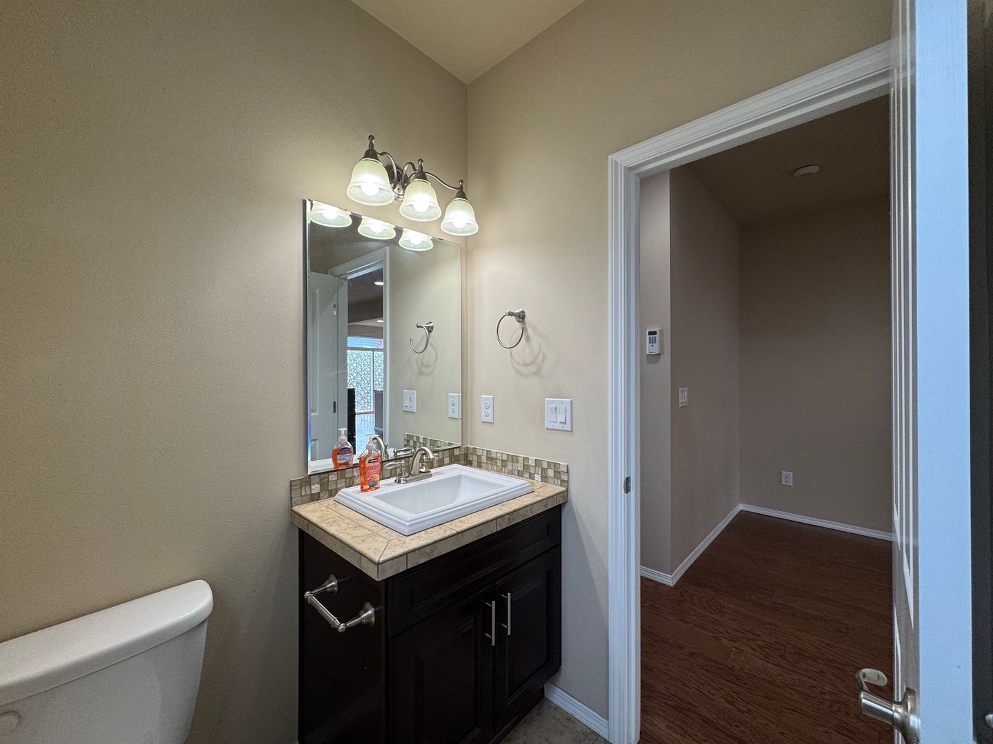 8407 72nd Pl. NE - Marysville - Washington - 5 bed, 3 bath rental property