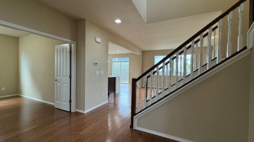 8407 72nd Pl. NE - Marysville - Washington - 5 bed, 3 bath rental property