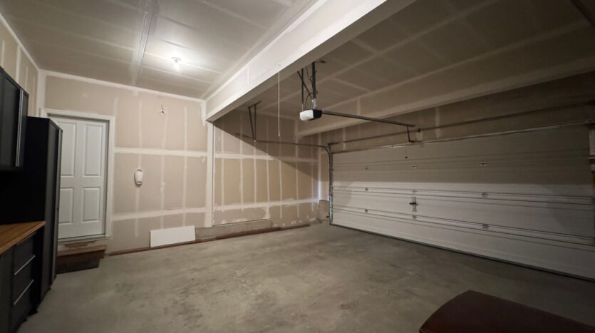 8407 72nd Pl. NE - Marysville - Washington - 5 bed, 3 bath rental property