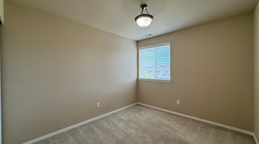 8407 72nd Pl. NE - Marysville - Washington - 5 bed, 3 bath rental property