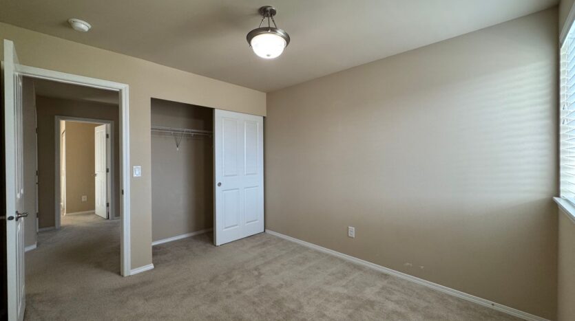 8407 72nd Pl. NE - Marysville - Washington - 5 bed, 3 bath rental property