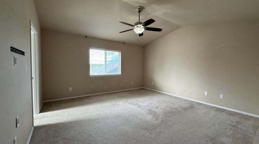 8407 72nd Pl. NE - Marysville - Washington - 5 bed, 3 bath rental property