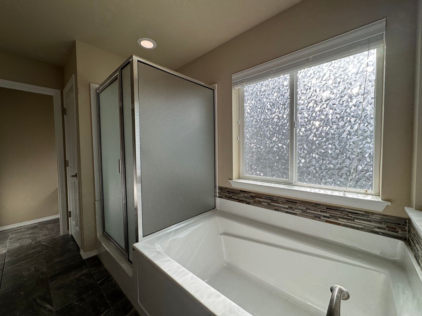 8407 72nd Pl. NE - Marysville - Washington - 5 bed, 3 bath rental property