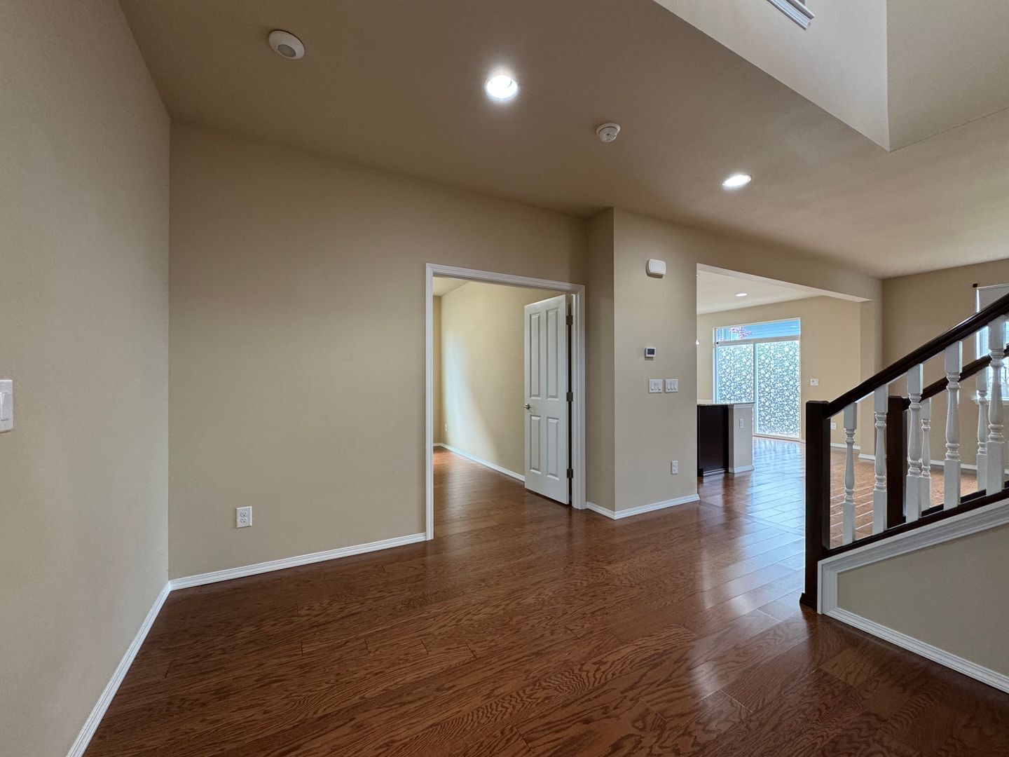 8407 72nd Pl. NE - Marysville - Washington - 5 bed, 3 bath rental property