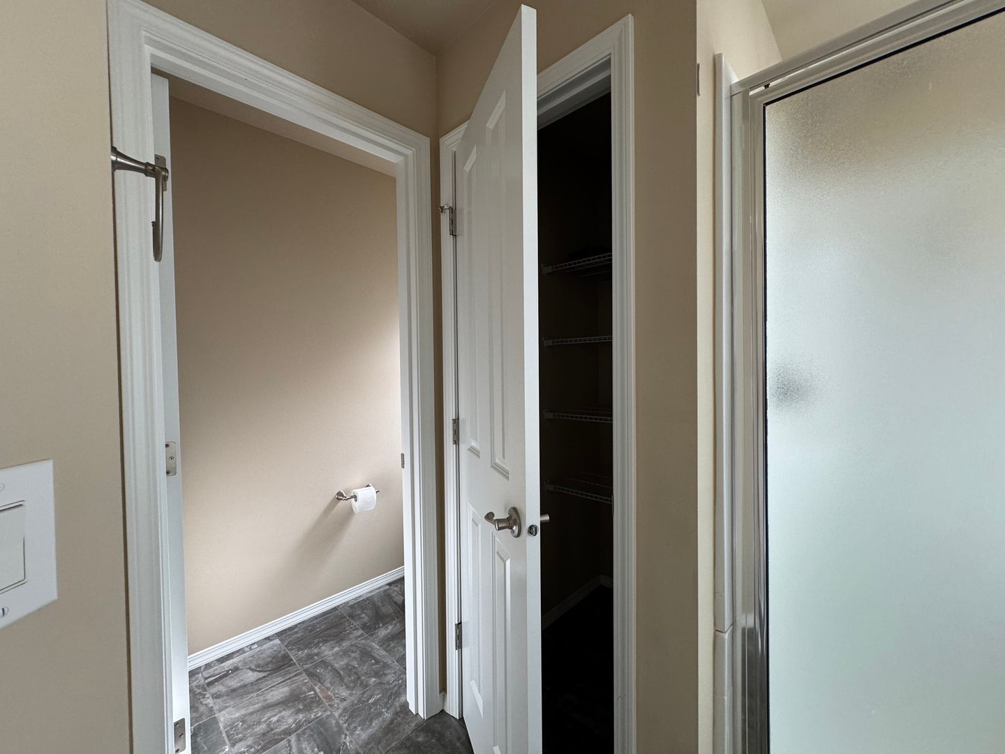 8407 72nd Pl. NE - Marysville - Washington - 5 bed, 3 bath rental property
