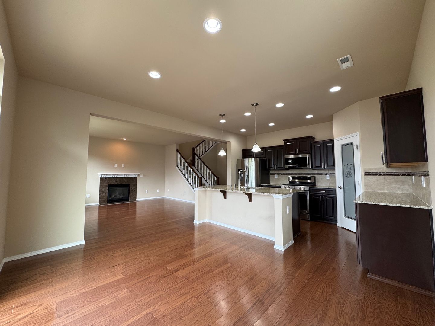 8407 72nd Pl. NE - Marysville - Washington - 5 bed, 3 bath rental property