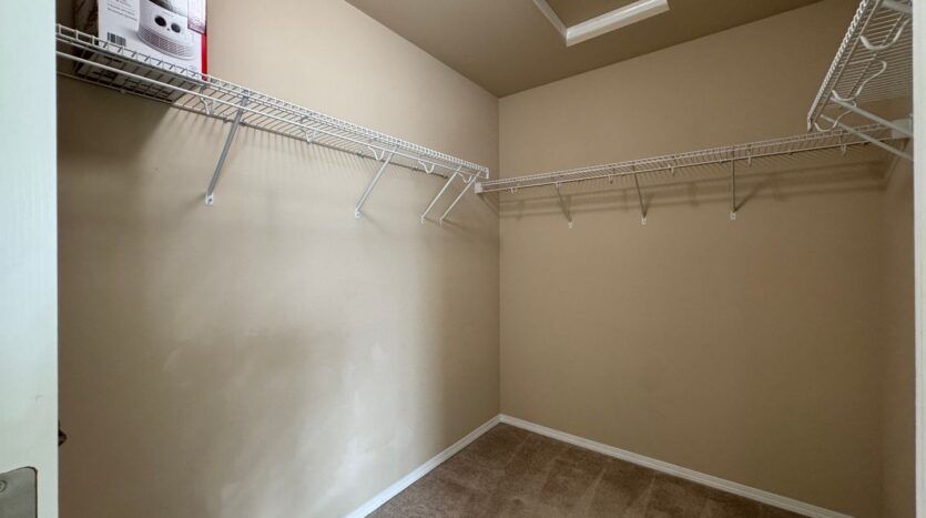 8407 72nd Pl. NE - Marysville - Washington - 5 bed, 3 bath rental property