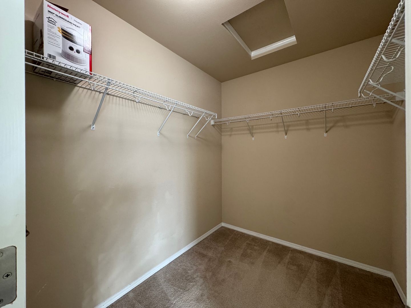 8407 72nd Pl. NE - Marysville - Washington - 5 bed, 3 bath rental property