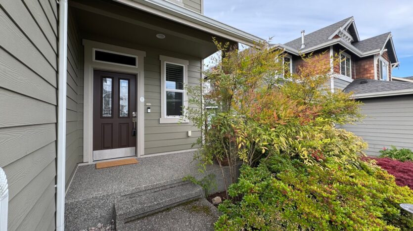 8407 72nd Pl. NE - Marysville - Washington - 5 bed, 3 bath rental property