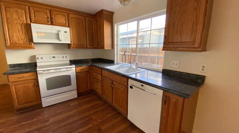 843 Glen Martin Drive - Sparks - Nevada - 5 bed, 3 bath rental property