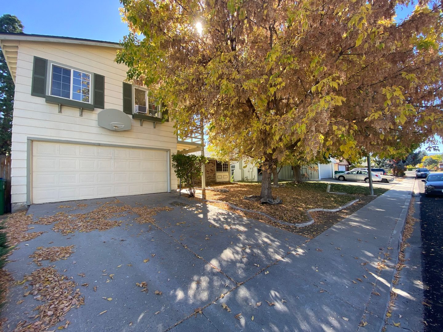 843 Glen Martin Drive - Sparks - Nevada - 5 bed, 3 bath rental property