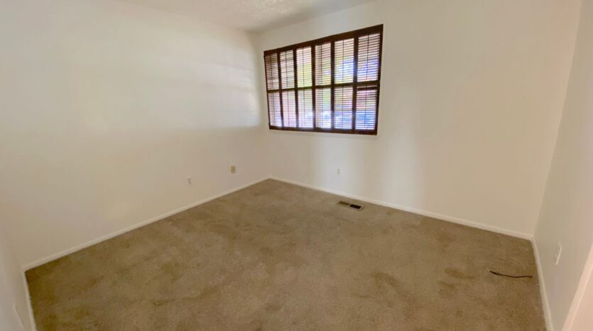 843 Glen Martin Drive - Sparks - Nevada - 5 bed, 3 bath rental property