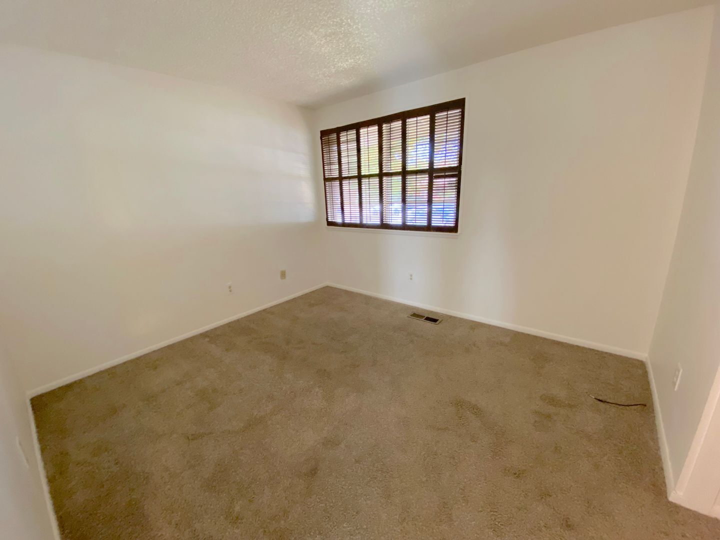 843 Glen Martin Drive - Sparks - Nevada - 5 bed, 3 bath rental property