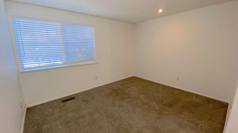 843 Glen Martin Drive - Sparks - Nevada - 5 bed, 3 bath rental property