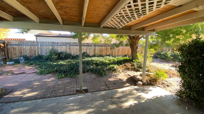 843 Glen Martin Drive - Sparks - Nevada - 5 bed, 3 bath rental property