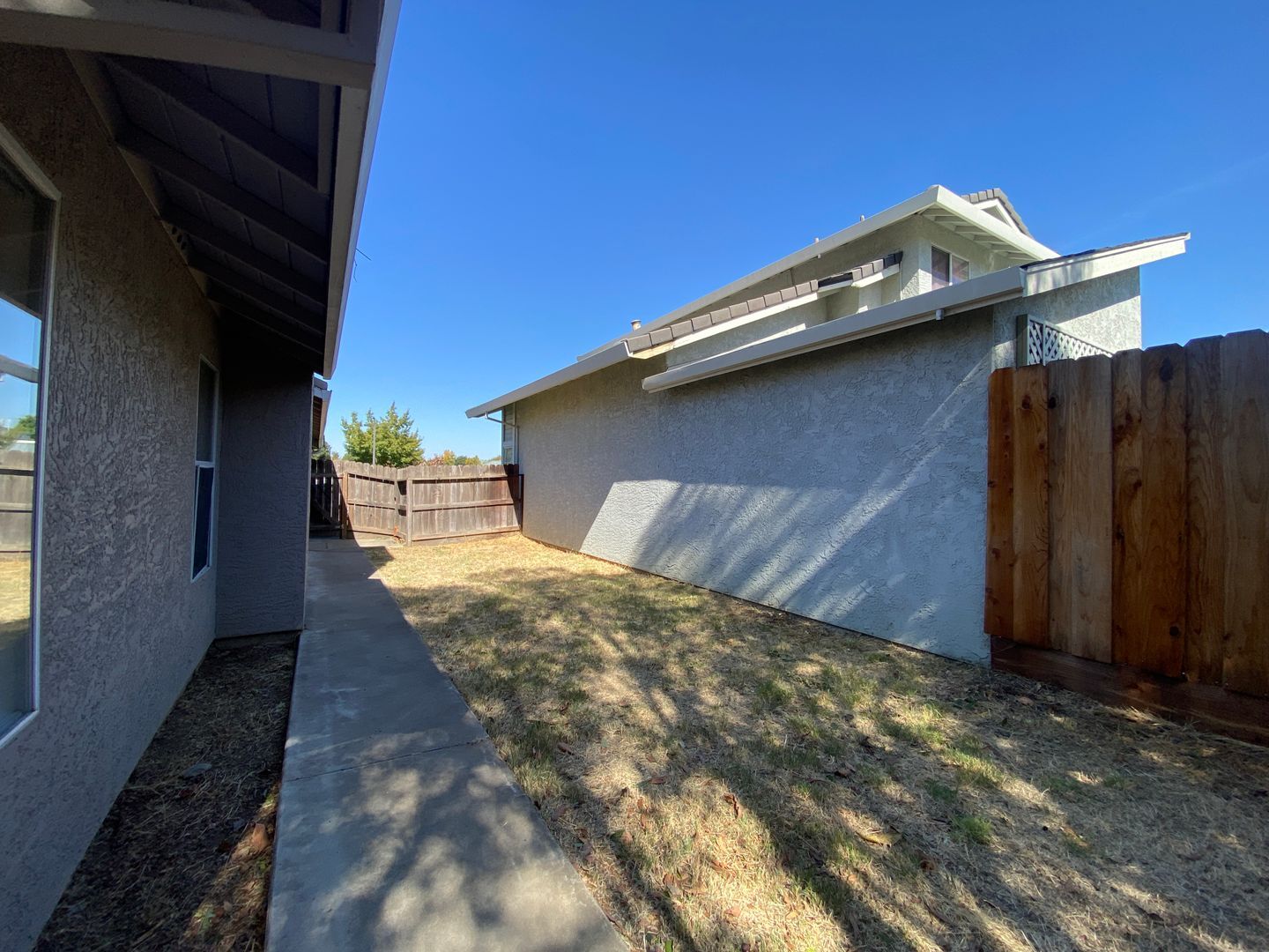 880 Vintage Oak Ave - Galt - California - 3 bed, 2 bath rental property