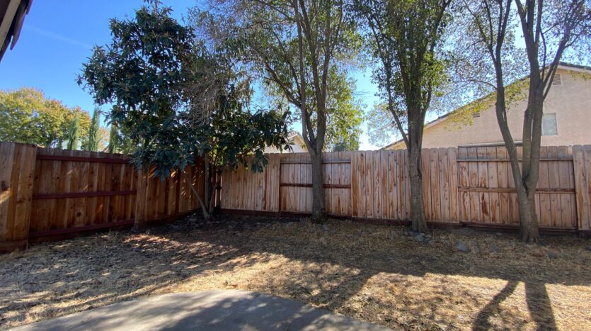 880 Vintage Oak Ave - Galt - California - 3 bed, 2 bath rental property