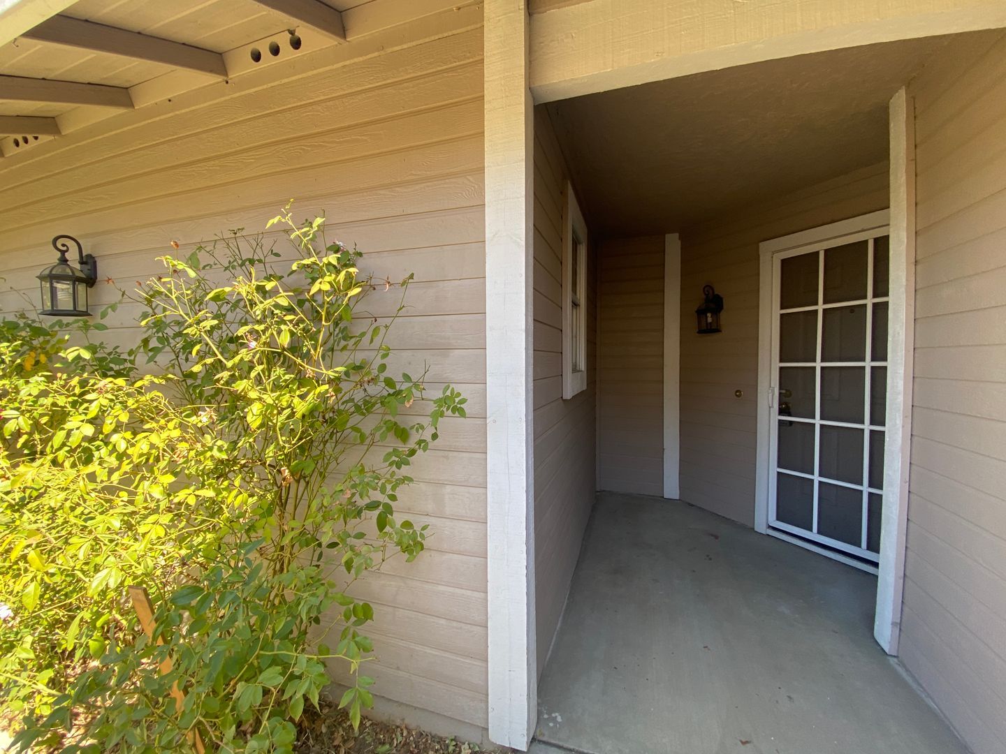 880 Vintage Oak Ave - Galt - California - 3 bed, 2 bath rental property