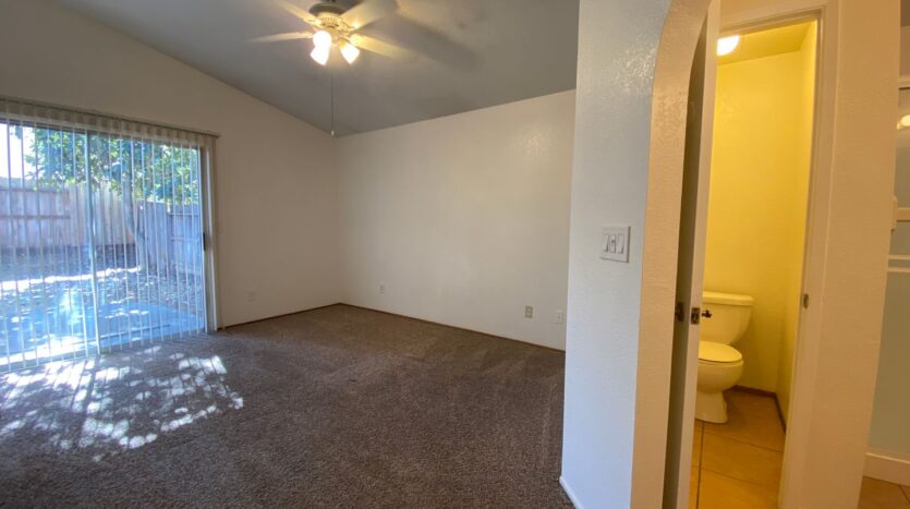 880 Vintage Oak Ave - Galt - California - 3 bed, 2 bath rental property