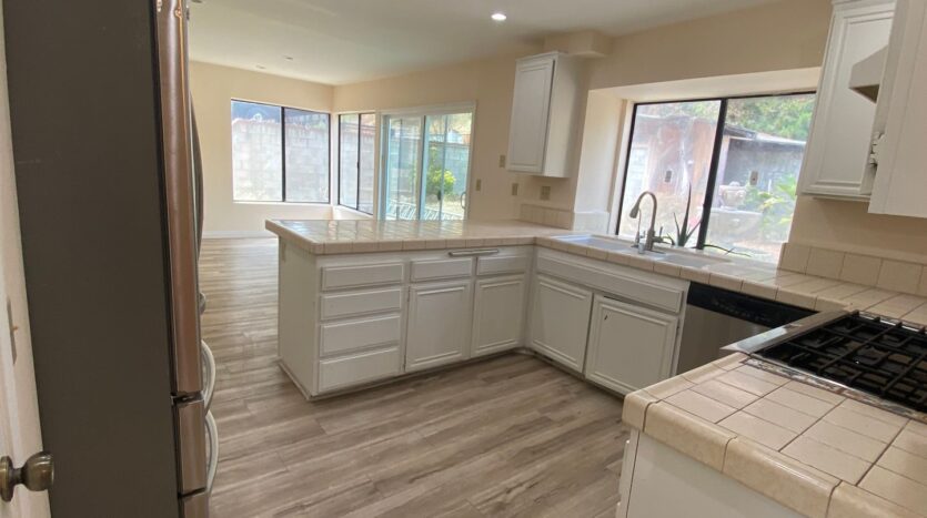 6709 Corie Ln - California - 4 bed, 3.5 bath rental property