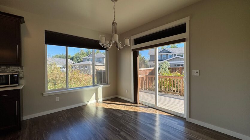 9000 Bay Cir - Blaine - Washington - 3 bed, 2.5 bath rental property