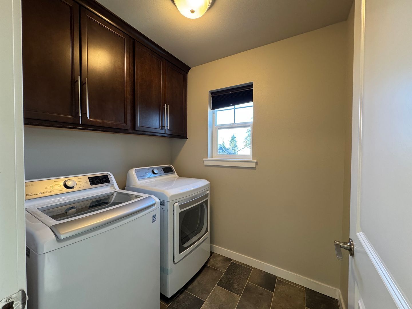 9000 Bay Cir - Blaine - Washington - 3 bed, 2.5 bath rental property