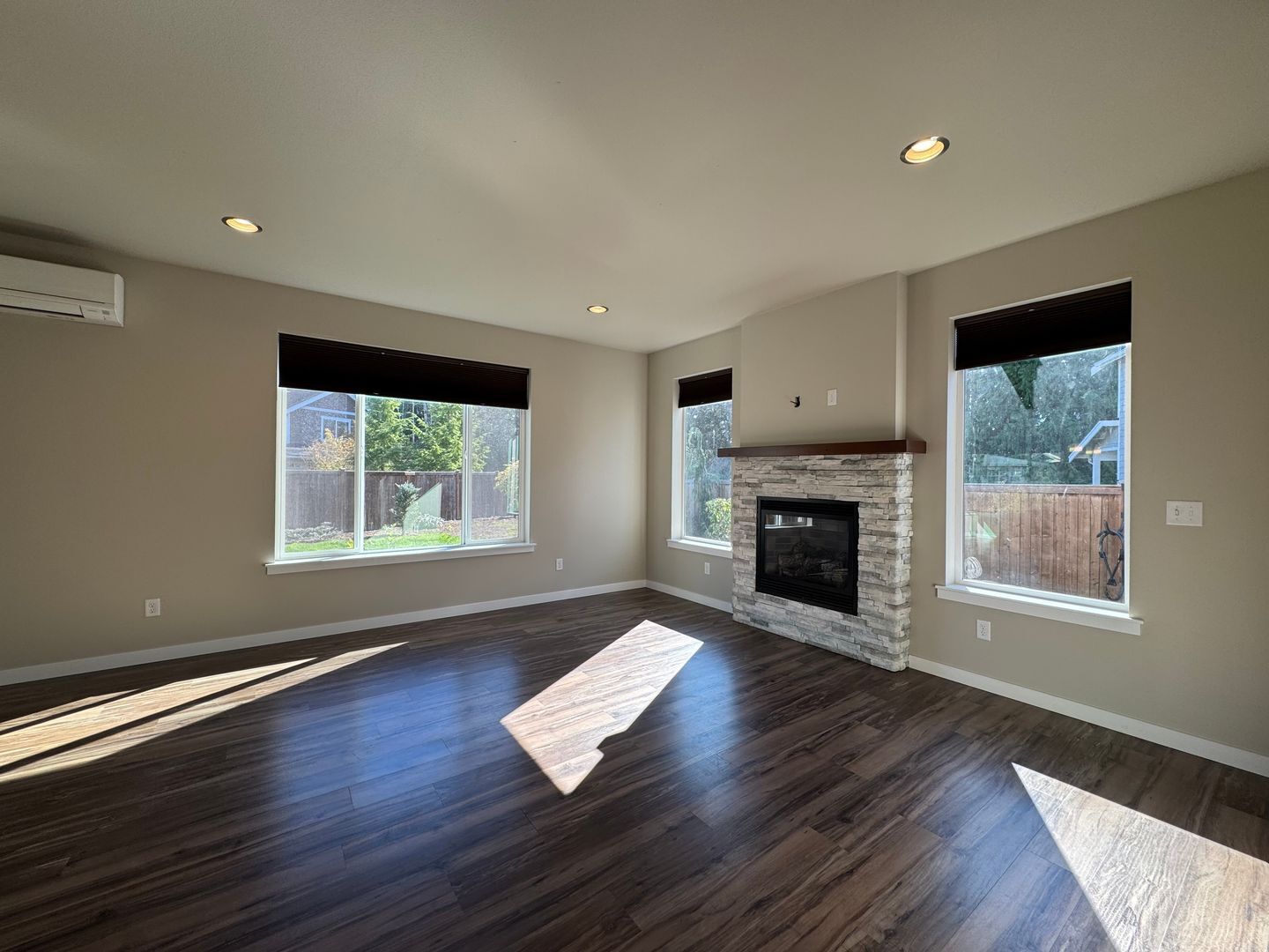 9000 Bay Cir - Blaine - Washington - 3 bed, 2.5 bath rental property