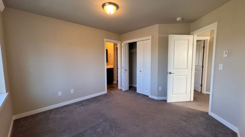 9000 Bay Cir - Blaine - Washington - 3 bed, 2.5 bath rental property