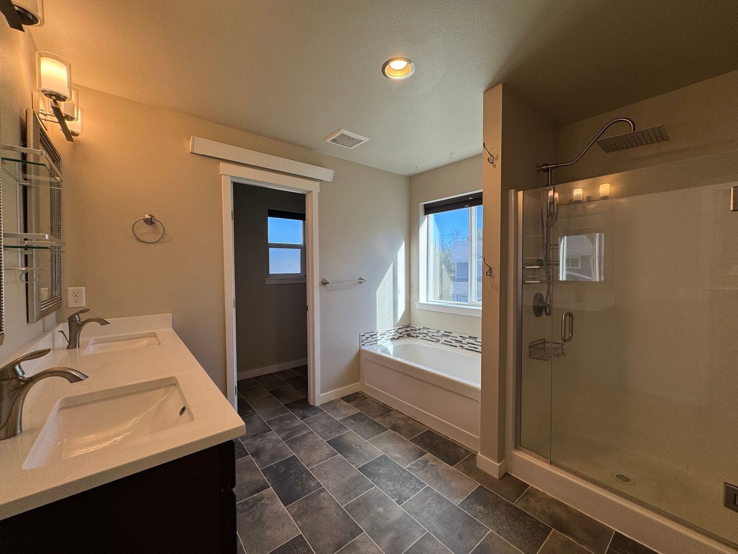 9000 Bay Cir - Blaine - Washington - 3 bed, 2.5 bath rental property