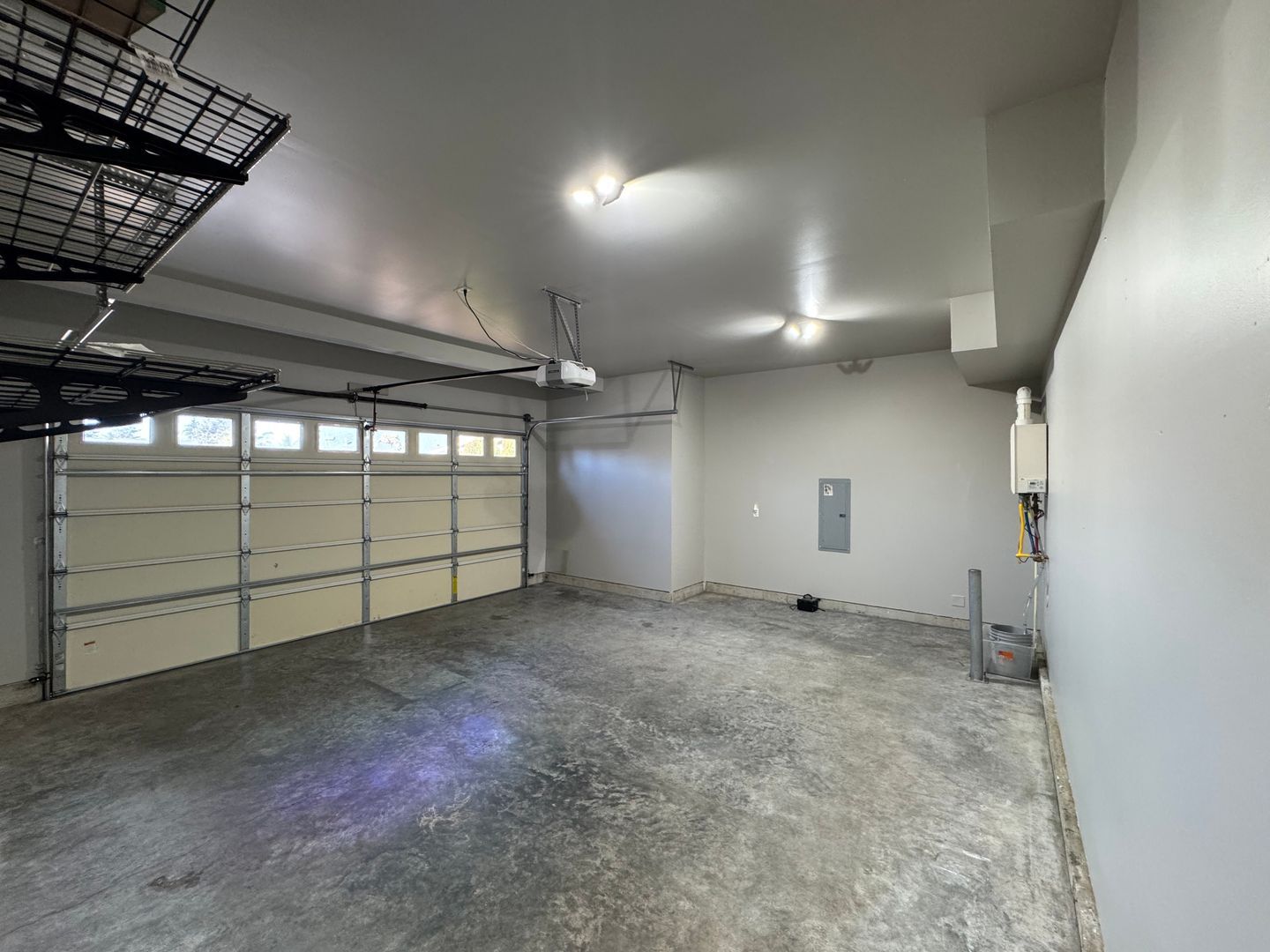 9000 Bay Cir - Blaine - Washington - 3 bed, 2.5 bath rental property