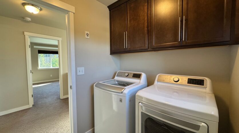 9000 Bay Cir - Blaine - Washington - 3 bed, 2.5 bath rental property
