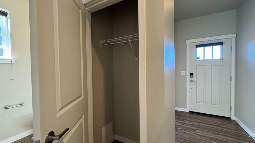 9000 Bay Cir - Blaine - Washington - 3 bed, 2.5 bath rental property