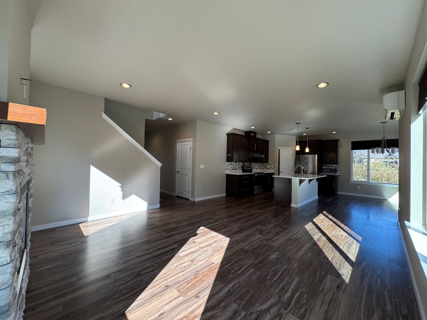 9000 Bay Cir - Blaine - Washington - 3 bed, 2.5 bath rental property
