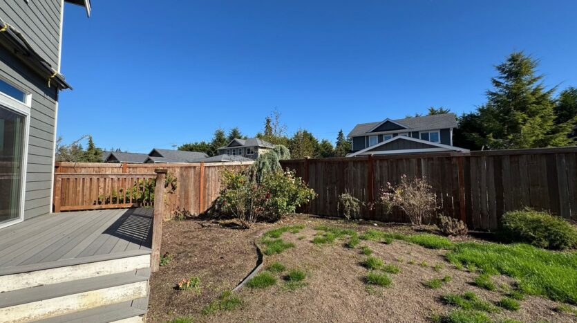 9000 Bay Cir - Blaine - Washington - 3 bed, 2.5 bath rental property