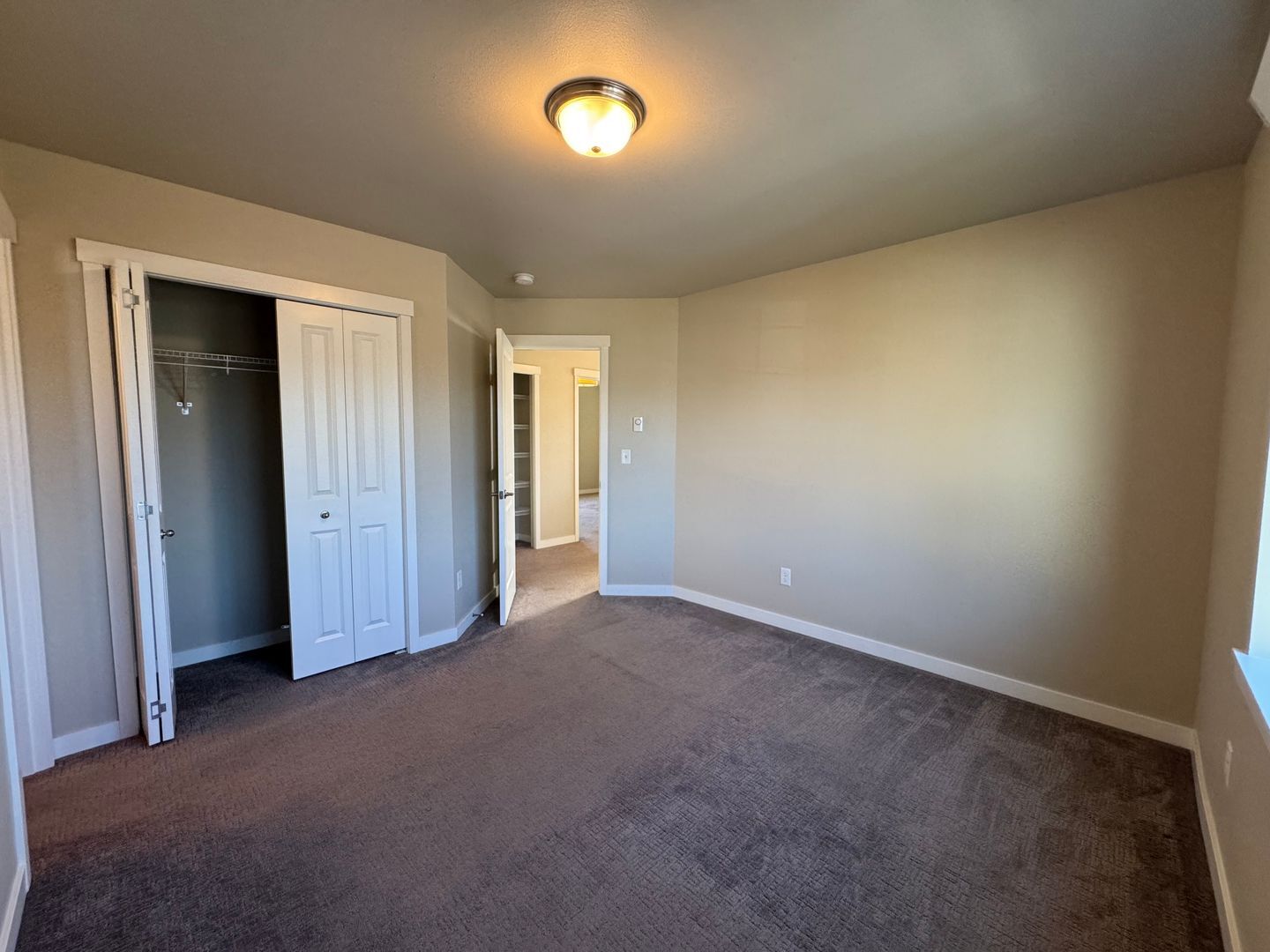 9000 Bay Cir - Blaine - Washington - 3 bed, 2.5 bath rental property