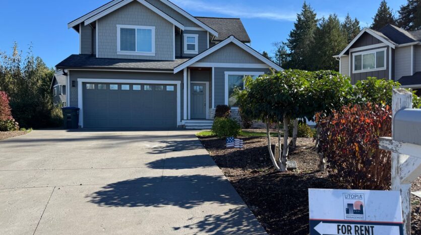9000 Bay Cir - Blaine - Washington - 3 bed, 2.5 bath rental property
