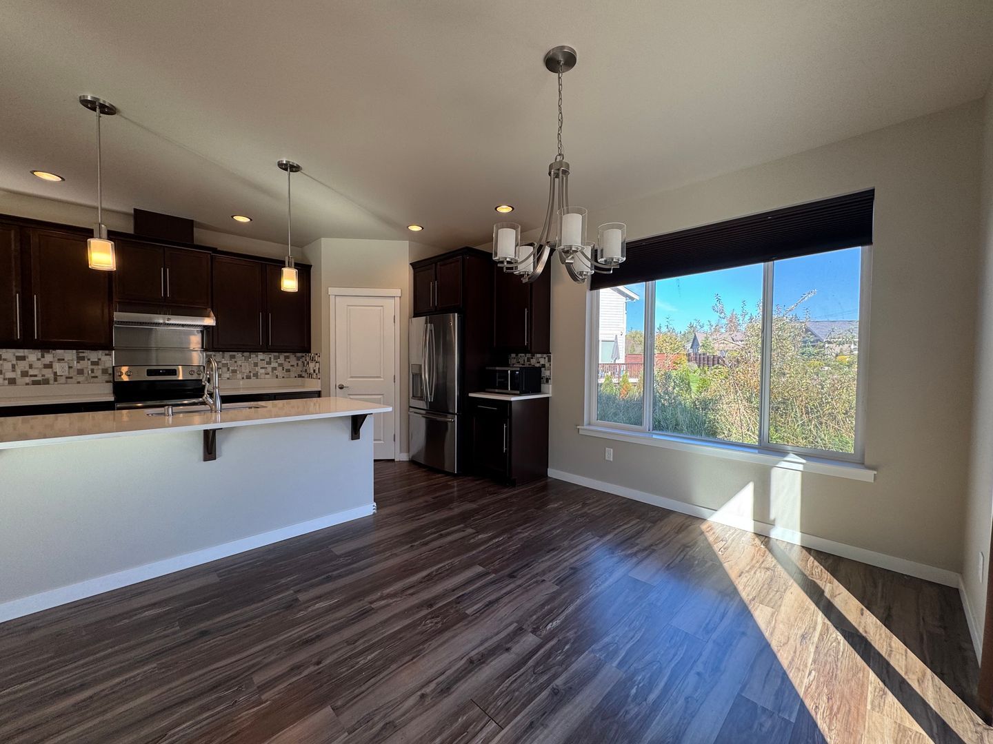 9000 Bay Cir - Blaine - Washington - 3 bed, 2.5 bath rental property