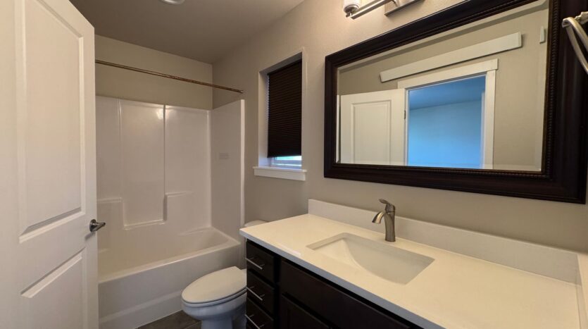 9000 Bay Cir - Blaine - Washington - 3 bed, 2.5 bath rental property