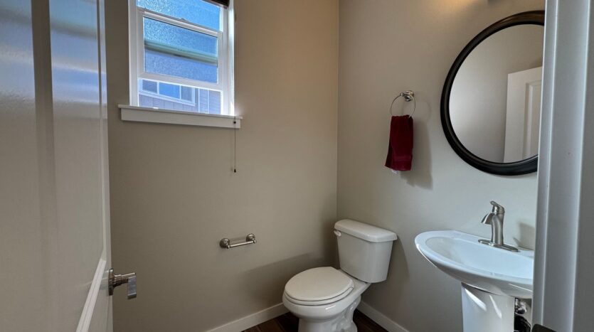 9000 Bay Cir - Blaine - Washington - 3 bed, 2.5 bath rental property